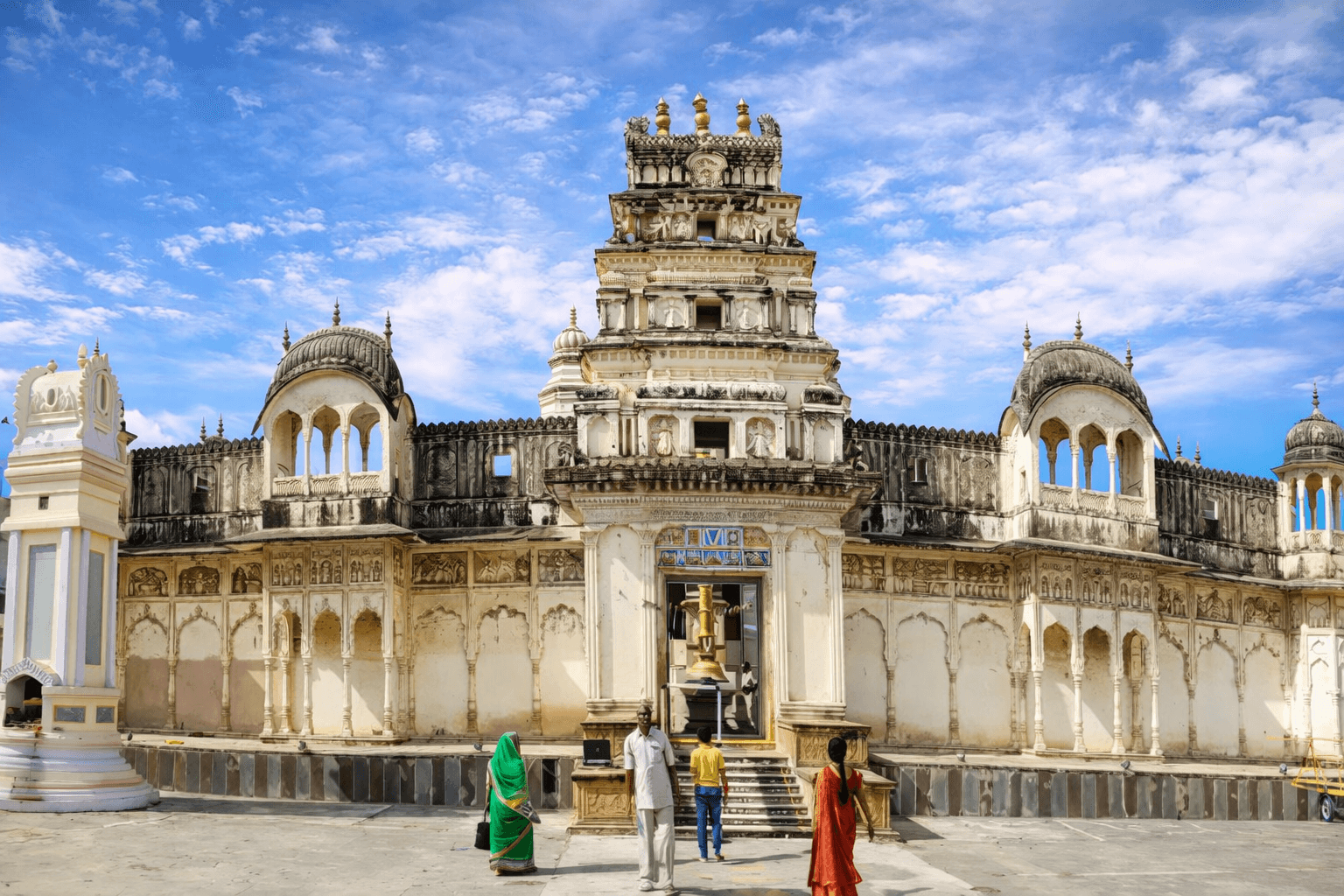 Pushkar Yatra β Brahma Ji Blessings & Soul Cleansing at Sacred Pushkar - Brahma Lotus Basic